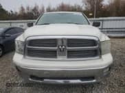 ✅ 2009 Dodge 1500 SLT • VIN: 1D3HB13T89S771968 • Lot: 83353894. Wystawiony na Copart z przebiegiem 205 380 mil. Bezpłatny archiwum sprzedaży aukcyjnych z USA i szczegółowy raport historii pojazdu na DreamBid. Zdjęcie 5.
