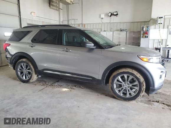 ✅ 2021 Ford Explorer XLT • VIN: 1FMSK8DHXMGB59912 • Lot: 55133055. Wystawiony na Copart z przebiegiem 34 972 mil. Bezpłatny archiwum sprzedaży aukcyjnych z USA i szczegółowy raport historii pojazdu na DreamBid. Zdjęcie 4.