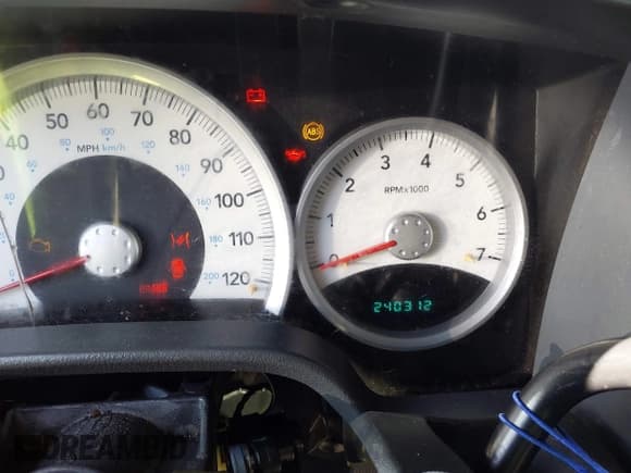 ✅ 2006 Dodge Durango SLT • VIN: 1D4HB48236F144502 • Лот: 43487073. Опубликован ранее на IAAI с пробегом 240 312 миль. Бесплатный доступ к архиву аукционных продаж из США и подробный отчёт об истории автомобиля на DreamBid. Изображение 7.