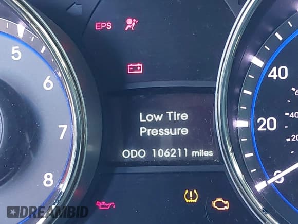 ✅ 2013 Hyundai Sonata GLS • VIN: 5NPEB4AC3DH567604 • Lot: 43450251. Listed on IAAI with 106,211 mi. Free auction sales archive from the USA and detailed vehicle history report at DreamBid. Image 15.