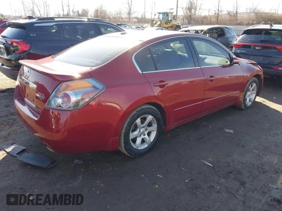 ✅ 2008 Nissan Altima SL • VIN: 1N4BL21E88C213350 • Lot: 41541348. Wystawiony na IAAI z przebiegiem 221 391 mil. Bezpłatny archiwum sprzedaży aukcyjnych z USA i szczegółowy raport historii pojazdu na DreamBid. Zdjęcie 4.