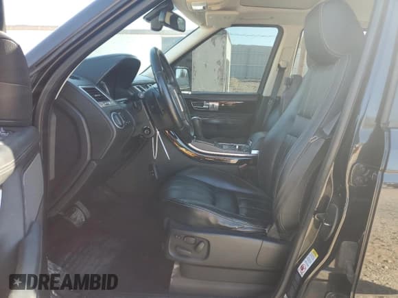 ✅ 2011 Land Rover Range Rover Sport SC • VIN: SALSH2E42BA259877 • Лот: 89683165. Опубликован ранее на Copart с пробегом 156 544 миль. Бесплатный доступ к архиву аукционных продаж из США и подробный отчёт об истории автомобиля на DreamBid. Изображение 7.