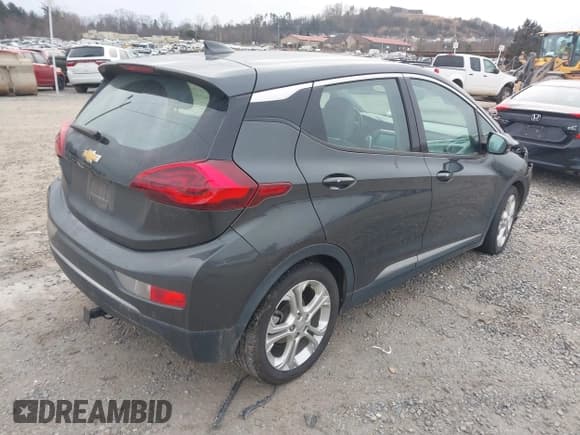 ✅ 2019 Chevrolet Bolt EV LT • VIN: 1G1FY6S04K4103252 • Lot: 41366930. Wystawiony na IAAI z przebiegiem 68 710 mil. Bezpłatny archiwum sprzedaży aukcyjnych z USA i szczegółowy raport historii pojazdu na DreamBid. Zdjęcie 4.
