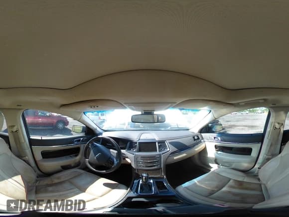 ✅ 2015 Lincoln MKS • VIN: 1LNHL9DK5FG604066 • Lot: 42195334. Wystawiony na IAAI z przebiegiem 156 097 mil. Bezpłatny archiwum sprzedaży aukcyjnych z USA i szczegółowy raport historii pojazdu na DreamBid. Zdjęcie 18.