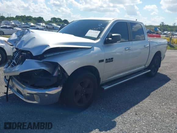 2016 Ram 1500 Big Horn with VIN 1C6RR6LT5GS194990, listed as a IAAI auction lot 41991289 with 162,975 mi miles and . Bid and sale history available at DreamBid. Image 2.