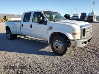 ✅ 2008 Ford F-450 XL • VIN: 1FTXW43R18EA65811 • Lot: 76207724. Wystawiony na Copart z przebiegiem 181 606 mil. Bezpłatny archiwum sprzedaży aukcyjnych z USA i szczegółowy raport historii pojazdu na DreamBid. Zdjęcie 4.