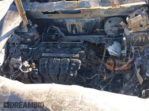 ✅ 2019 Dodge Journey SE • VIN: 3C4PDCBB8KT852508 • Lot: 42239706. Wystawiony na IAAI z przebiegiem Nie podano. Bezpłatny archiwum sprzedaży aukcyjnych z USA i szczegółowy raport historii pojazdu na DreamBid. Zdjęcie 10.