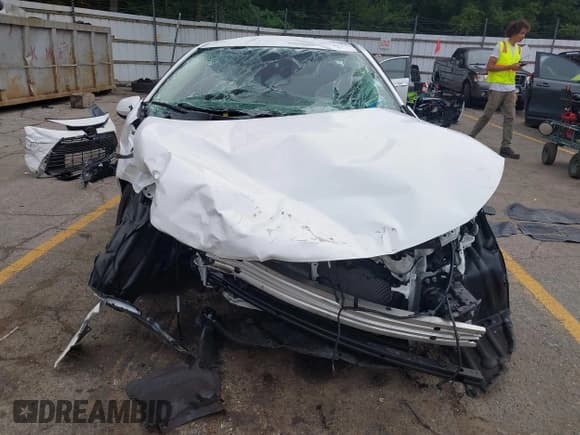 ✅ 2023 Toyota Corolla LE • VIN: 5YFB4MDE7PP068273 • Лот: 42828572. Опубликован ранее на IAAI с пробегом 36 116 миль. Бесплатный доступ к архиву аукционных продаж из США и подробный отчёт об истории автомобиля на DreamBid. Изображение 13.