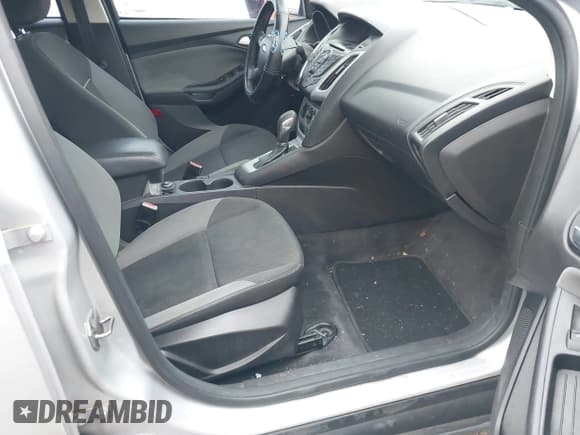 ✅ 2012 Ford Focus SE • VIN: 1FAHP3F25CL422055 • Lot: 42442051. Listed on IAAI with 129,435 mi. Free auction sales archive from the USA and detailed vehicle history report at DreamBid. Image 5.