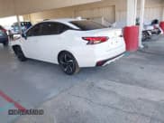 ✅ 2023 Nissan Versa SR • VIN: 3N1CN8FV2PL810777 • Lot: 43516285. Wystawiony na IAAI z przebiegiem 11 332 mil. Bezpłatny archiwum sprzedaży aukcyjnych z USA i szczegółowy raport historii pojazdu na DreamBid. Zdjęcie 3.