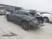 ✅ 2024 Toyota Crown XLE • VIN: JTDAAAAFXR3018186 • Lot: 42465686. Wystawiony na IAAI z przebiegiem 19 776 mil. Bezpłatny archiwum sprzedaży aukcyjnych z USA i szczegółowy raport historii pojazdu na DreamBid. Zdjęcie 3.