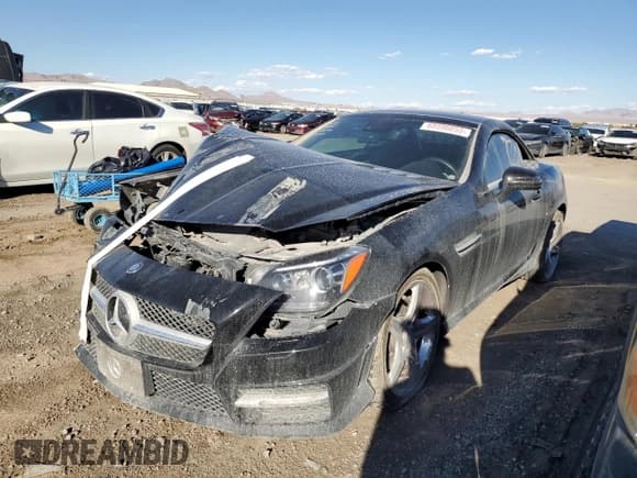 ✅ 2013 Mercedes-Benz SLK 350 • VIN: WDDPK5HA0DF054717 • Lot: 68596855. Wystawiony na Copart z przebiegiem Nie podano. Bezpłatny archiwum sprzedaży aukcyjnych z USA i szczegółowy raport historii pojazdu na DreamBid. Zdjęcie 1.