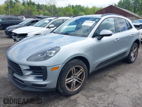 ✅ 2021 Porsche Macan • VIN: WP1AA2A55MLB14277 • Lot: 42278230. Wystawiony na IAAI z przebiegiem 62 086 mil. Bezpłatny archiwum sprzedaży aukcyjnych z USA i szczegółowy raport historii pojazdu na DreamBid. Zdjęcie 18.