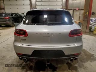 ✅ 2017 Porsche Macan S • VIN: WP1AB2A59HLB17475 • Лот: 94323445. Опубликован ранее на Copart с пробегом 151 617 миль. Бесплатный доступ к архиву аукционных продаж из США и подробный отчёт об истории автомобиля на DreamBid. Изображение 6.
