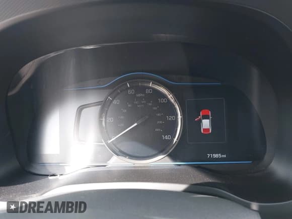 ✅ 2019 Hyundai Ioniq Blue • VIN: KMHC65LC5KU180033 • Lot: 41320893. Wystawiony na IAAI z przebiegiem 71 985 mil. Bezpłatny archiwum sprzedaży aukcyjnych z USA i szczegółowy raport historii pojazdu na DreamBid. Zdjęcie 7.