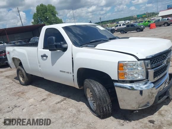 ✅ 2007 Chevrolet Silverado 2500HD 1LT • VIN: 1GCHK24687E541687 • Lot: 42593318. Wystawiony na IAAI z przebiegiem 193 652 mil. Bezpłatny archiwum sprzedaży aukcyjnych z USA i szczegółowy raport historii pojazdu na DreamBid. Zdjęcie 13.
