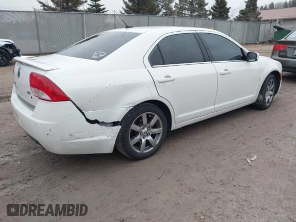 ✅ 2010 Mercury Milan Premier • VIN: 3MEHM0JG9AR641473 • Лот: 43752752. Опубликован ранее на IAAI с пробегом 141 045 миль. Бесплатный доступ к архиву аукционных продаж из США и подробный отчёт об истории автомобиля на DreamBid. Изображение 4.