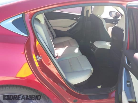 ✅ 2016 Mazda 6 i Grand Touring • VIN: JM1GJ1W52G1434526 • Lot: 43590522. Wystawiony na IAAI z przebiegiem 136 526 mil. Bezpłatny archiwum sprzedaży aukcyjnych z USA i szczegółowy raport historii pojazdu na DreamBid. Zdjęcie 8.