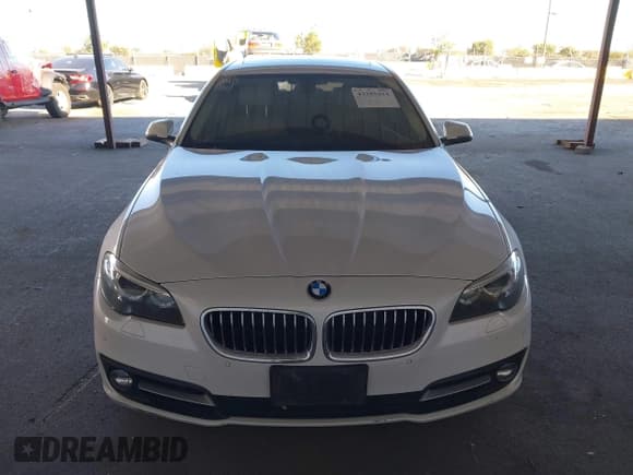✅ 2016 BMW 5 Series 528i • VIN: WBA5A5C54GG349300 • Lot: 43385414. Listed on IAAI with 104,647 mi. Free auction sales archive from the USA and detailed vehicle history report at DreamBid. Image 12.