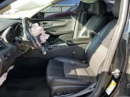 ✅ 2019 Chevrolet Impala LT • VIN: 1G11Z5S38KU113651 • Лот: 79494204. Опубликован ранее на Copart с пробегом 103 473 миль. Бесплатный доступ к архиву аукционных продаж из США и подробный отчёт об истории автомобиля на DreamBid. Изображение 7.