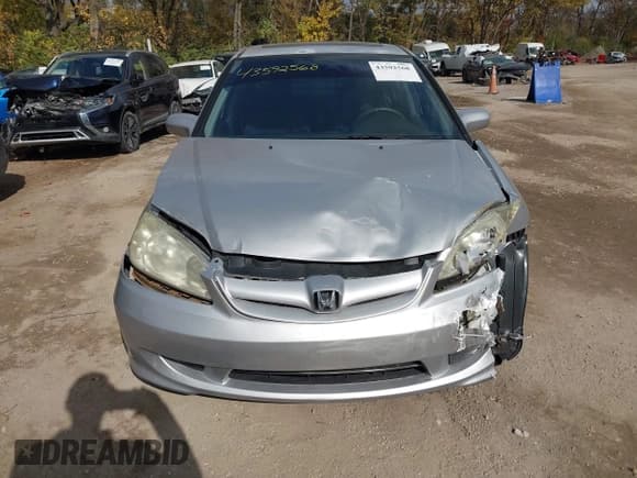✅ 2004 Honda Civic EX • VIN: 2HGES26744H625634 • Lot: 43592568. Listed on IAAI with 215,775 mi. Free auction sales archive from the USA and detailed vehicle history report at DreamBid. Image 13.