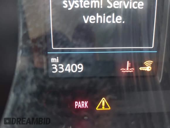 ✅ 2021 Volkswagen Tiguan SE • VIN: 3VV2B7AXXMM058256 • Lot: 43250700. Wystawiony na IAAI z przebiegiem 33 409 mil. Bezpłatny archiwum sprzedaży aukcyjnych z USA i szczegółowy raport historii pojazdu na DreamBid. Zdjęcie 15.