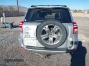 ✅ 2011 Toyota RAV4 Sport • VIN: 2T3RK4DV5BW037896 • Lot: 43493415. Listed on IAAI with 249,025 mi. Free auction sales archive from the USA and detailed vehicle history report at DreamBid. Image 16.