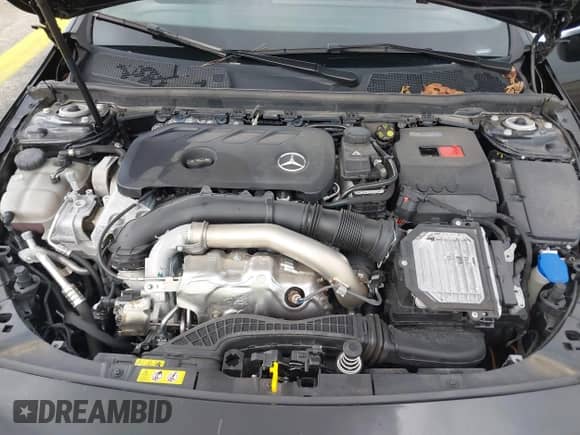 2025 Mercedes-Benz CLA 250 с VIN W1K5J4GB2SN521962, выставлен на аукционе IAAI как лот 43404971 с пробегом 20 402 миль миль и . История ставок и продаж доступна на DreamBid. Изображение 10.