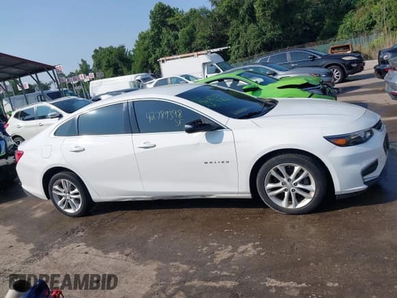 ✅ 2018 Chevrolet Malibu LT • VIN: 1G1ZD5ST2JF264148 • Lot: 42789398. Listed on IAAI with 138,790 mi. Free auction sales archive from the USA and detailed vehicle history report at DreamBid. Image 12.