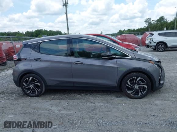 ✅ 2023 Chevrolet Bolt EV 2LT • VIN: 1G1FX6S09P4189152 • Lot: 42155192. Wystawiony na IAAI z przebiegiem 26 137 mil. Bezpłatny archiwum sprzedaży aukcyjnych z USA i szczegółowy raport historii pojazdu na DreamBid. Zdjęcie 13.
