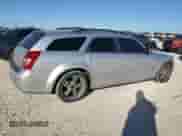 2005 Dodge Magnum RT z VIN 2D4GV58285H518589, wystawiony jako Copart lot #81406034 z przebiegiem 121 227 mil mil oraz Szkoda całkowita • Salvage title. Historia ofert i sprzedaży dostępna na DreamBid. Obrazek 3.