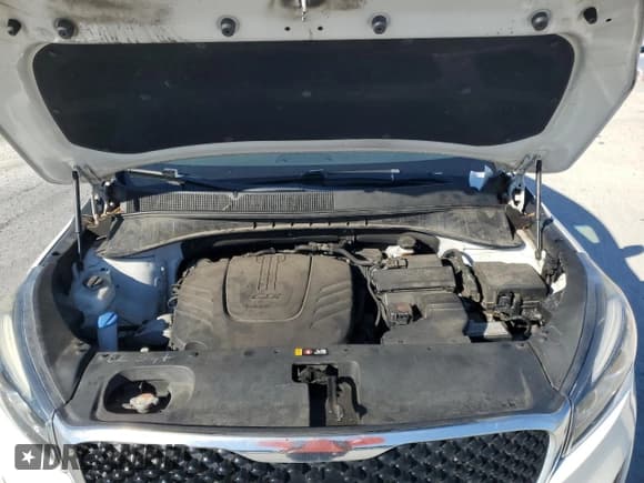 ✅ 2018 Kia Sorento EX • VIN: 5XYPH4A56JG421886 • Лот: 91116045. Опубликован ранее на Copart с пробегом 110 959 миль. Бесплатный доступ к архиву аукционных продаж из США и подробный отчёт об истории автомобиля на DreamBid. Изображение 12.