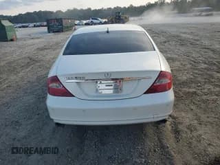 ✅ 2006 Mercedes-Benz CLS 500 • VIN: WDDDJ75X76A059519 • Лот: 72773254. Опубликован ранее на Copart с пробегом 99 200 миль. Бесплатный доступ к архиву аукционных продаж из США и подробный отчёт об истории автомобиля на DreamBid. Изображение 6.