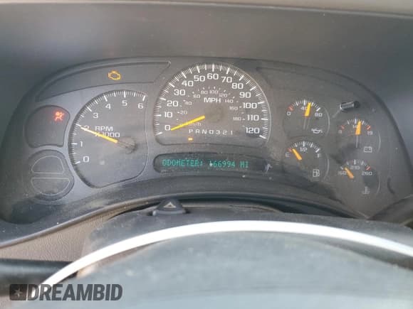 ✅ 2006 Chevrolet Suburban LT • VIN: 3GNEC16Z56G117951 • Лот: 46730485. Опубликован ранее на Copart с пробегом 166 994 миль. Бесплатный доступ к архиву аукционных продаж из США и подробный отчёт об истории автомобиля на DreamBid. Изображение 9.