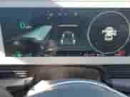 2022 Hyundai Ioniq 5 SE z VIN KM8KMDAF5NU100047, wystawiony jako Copart lot #77913994 z przebiegiem 29 751 mil mil oraz Szkoda całkowita • Salvage title. Historia ofert i sprzedaży dostępna na DreamBid. Obrazek 9.