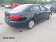 ✅ 2011 Volkswagen Jetta SE • VIN: 3VWDZ7AJ1BM054752 • Lot: 42361126. Listed on IAAI with 240,341 mi. Free auction sales archive from the USA and detailed vehicle history report at DreamBid. Image 4.