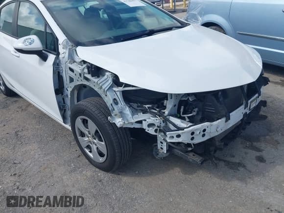 ✅ 2016 Chevrolet Cruze LS • VIN: 1G1BB5SM7G7311855 • Lot: 42708491. Listed on IAAI with 74,108 mi. Free auction sales archive from the USA and detailed vehicle history report at DreamBid. Image 6.