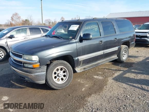 ✅ 2003 Chevrolet Suburban LS • VIN: 1GNFK16Z13J341655 • Lot: 43602550. Listed on IAAI with 268,434 mi. Free auction sales archive from the USA and detailed vehicle history report at DreamBid. Image 2.