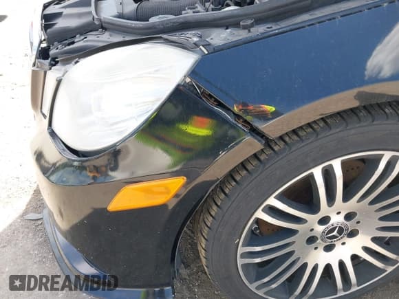 ✅ 2010 Mercedes-Benz E 350 Luxury • VIN: WDDHF8HB8AA105439 • Lot: 42092513. Listed on IAAI with 226,837 mi. Free auction sales archive from the USA and detailed vehicle history report at DreamBid. Image 6.