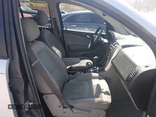 ✅ 2006 Saturn VUE • VIN: 5GZCZ33D46S865956 • Lot: 42665788. Wystawiony na IAAI z przebiegiem 167 260 mil. Bezpłatny archiwum sprzedaży aukcyjnych z USA i szczegółowy raport historii pojazdu na DreamBid. Zdjęcie 5.