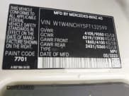 ✅ 2023 Mercedes-Benz Sprinter • VIN: W1W4NCHY5PT132599 • Lot: 42894117. Listed on IAAI with 121,205 mi. Free auction sales archive from the USA and detailed vehicle history report at DreamBid. Image 9.