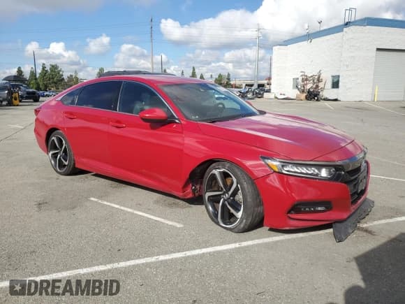 ✅ 2020 Honda Accord Sport • VIN: 1HGCV1F34LA097435 • Лот: 82516035. Опубликован ранее на Copart с пробегом 69 522 миль. Бесплатный доступ к архиву аукционных продаж из США и подробный отчёт об истории автомобиля на DreamBid. Изображение 4.