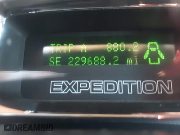 ✅ 2010 Ford Expedition Limited • VIN: 1FMJU1K58AEB51658 • Lot: 43467869. Listed on IAAI with 229,688 mi. Free auction sales archive from the USA and detailed vehicle history report at DreamBid. Image 15.