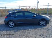 ✅ 2017 Chevrolet Cruze LT • VIN: 3G1BE6SM6HS531133 • Lot: 43536755. Listed on IAAI with 60,613 mi. Free auction sales archive from the USA and detailed vehicle history report at DreamBid. Image 13.