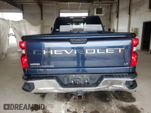 ✅ 2020 Chevrolet Silverado 2500HD LT • VIN: 1GC4YNE75LF337181 • Лот: 90464955. Опубликован ранее на Copart с пробегом 125 350 миль. Бесплатный доступ к архиву аукционных продаж из США и подробный отчёт об истории автомобиля на DreamBid. Изображение 6.