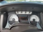 ✅ 2011 Ford F-150 XL • VIN: 1FTFX1ET2BFC40827 • Lot: 71593305. Wystawiony na Copart z przebiegiem 151 416 mil. Bezpłatny archiwum sprzedaży aukcyjnych z USA i szczegółowy raport historii pojazdu na DreamBid. Zdjęcie 9.