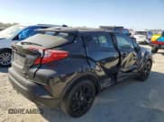 ✅ 2021 Toyota C-HR LE • VIN: JTNKHMBX0M1119049 • Лот: 80518905. Опубликован ранее на Copart с пробегом 76 967 миль. Бесплатный доступ к архиву аукционных продаж из США и подробный отчёт об истории автомобиля на DreamBid. Изображение 3.