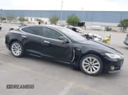✅ 2017 Tesla Model S 60 • VIN: 5YJSA1E17HF192897 • Лот: 43267773. Опубликован ранее на IAAI с пробегом 126 266 миль. Бесплатный доступ к архиву аукционных продаж из США и подробный отчёт об истории автомобиля на DreamBid. Изображение 1.