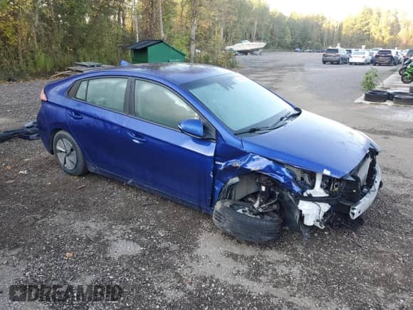 2020 Hyundai Ioniq SEL с VIN KMHC85LC1LU234018, выставлен на аукционе Copart как лот 74626984 с пробегом 105 683 миль миль и Списание • Salvage title. История ставок и продаж доступна на DreamBid. Изображение 4.