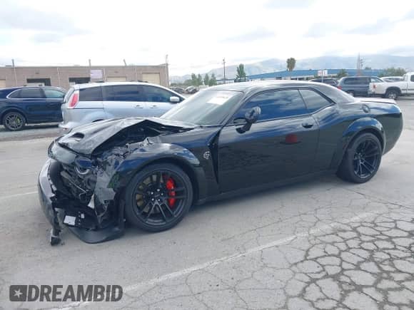 2021 Dodge Challenger SRT Hellcat с VIN 2C3CDZC93MH626955, выставлен на аукционе IAAI как лот 42249620 с пробегом 15 353 миль миль и . История ставок и продаж доступна на DreamBid. Изображение 19.